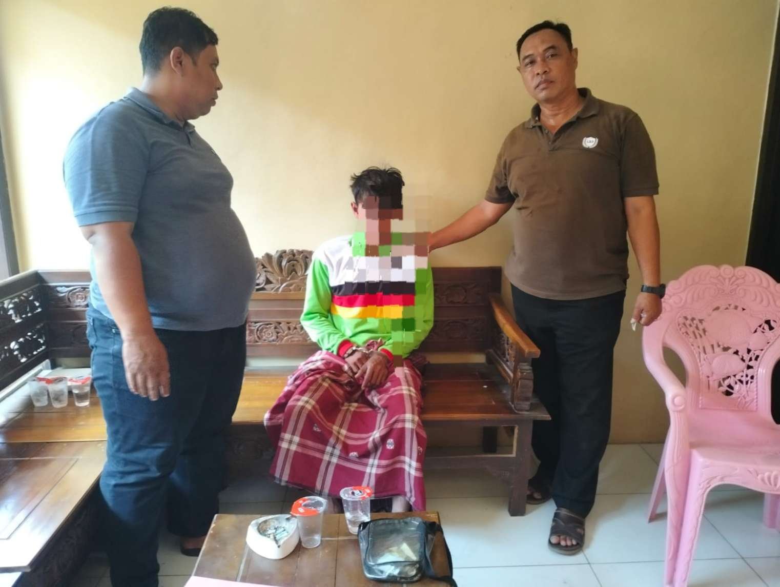 Caption: Unit Reskrim Polsek Brondong berhasil mengungkap kasus penganiayaan di kawasan Tempat Pelelangan Ikan (TPI) Brondong, Kamis (6/8/2026)
Foto: Humas Polres Lamongan kepada Global Insight