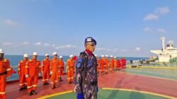 Upacara HUT ke-81 RI Digelar di Atas Kapal di Laut Jawa
