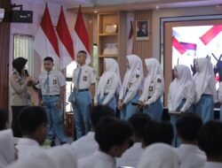 Hari Jadi Polwan ke-78, Polwan Goes to School, Edukasi Pelajar Cegah Bullying dan Narkoba di Lamongan